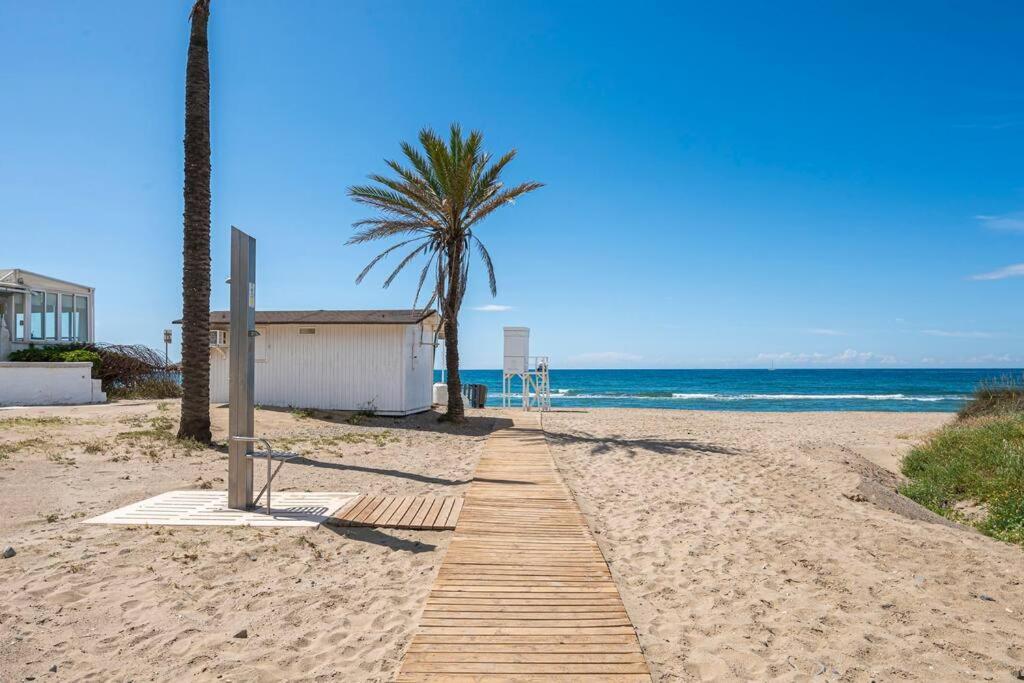 Townhouse W/ Swimming Pool And Underground Parking * Marbella
