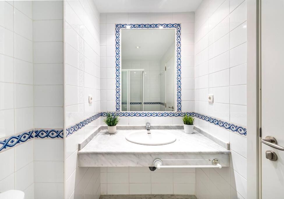 Townhouse W/ Swimming Pool And Underground Parking Сasa de vacaciones