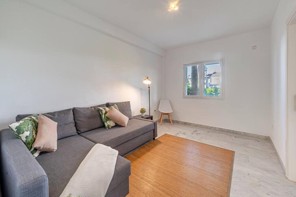 Townhouse W/ Swimming Pool And Underground Parking Сasa de vacaciones *