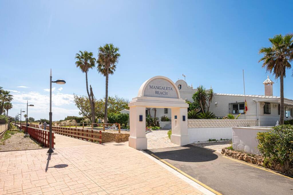 Сasa de vacaciones Townhouse W/ Swimming Pool And Underground Parking Marbella