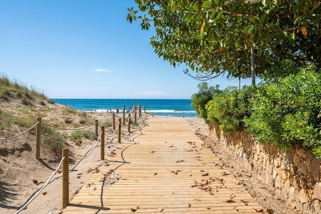 Сasa de vacaciones Townhouse W/ Swimming Pool And Underground Parking *